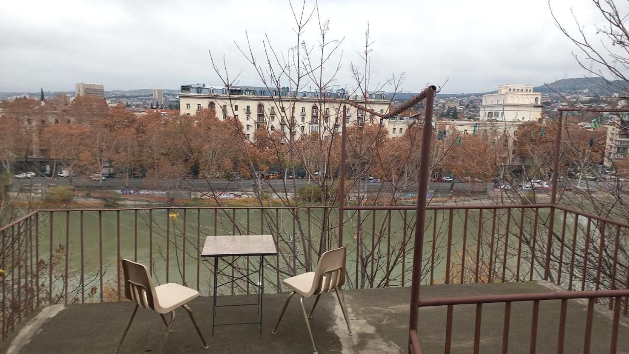 Riverhouse In Old Tiflis Exterior foto